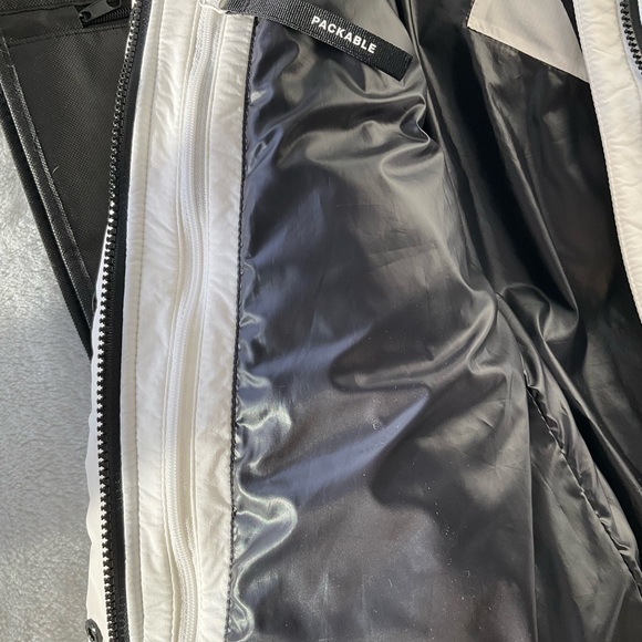 Canada Goose Alliston Puffer New w/tags Women Size Small - Picture 5 of 12